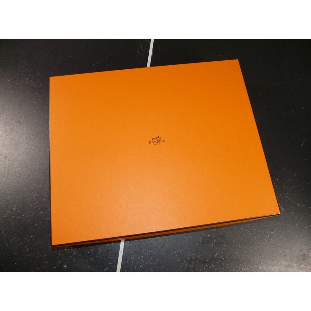 EMPTY REPLACEMENT BOX ONLY - Hermes Orange Large | 18x15x4.25 IN | 46x38x11 CM